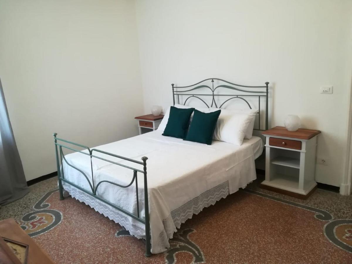 شقة La Casa Di Via Defferrari نولي المظهر الخارجي الصورة